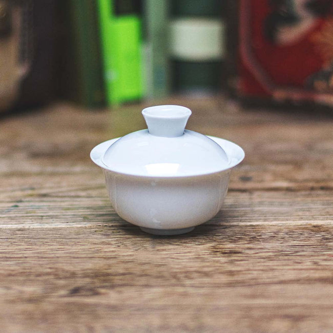 Traditional Ceramic Gaiwan Tea Pot for Gong Fu Brewing